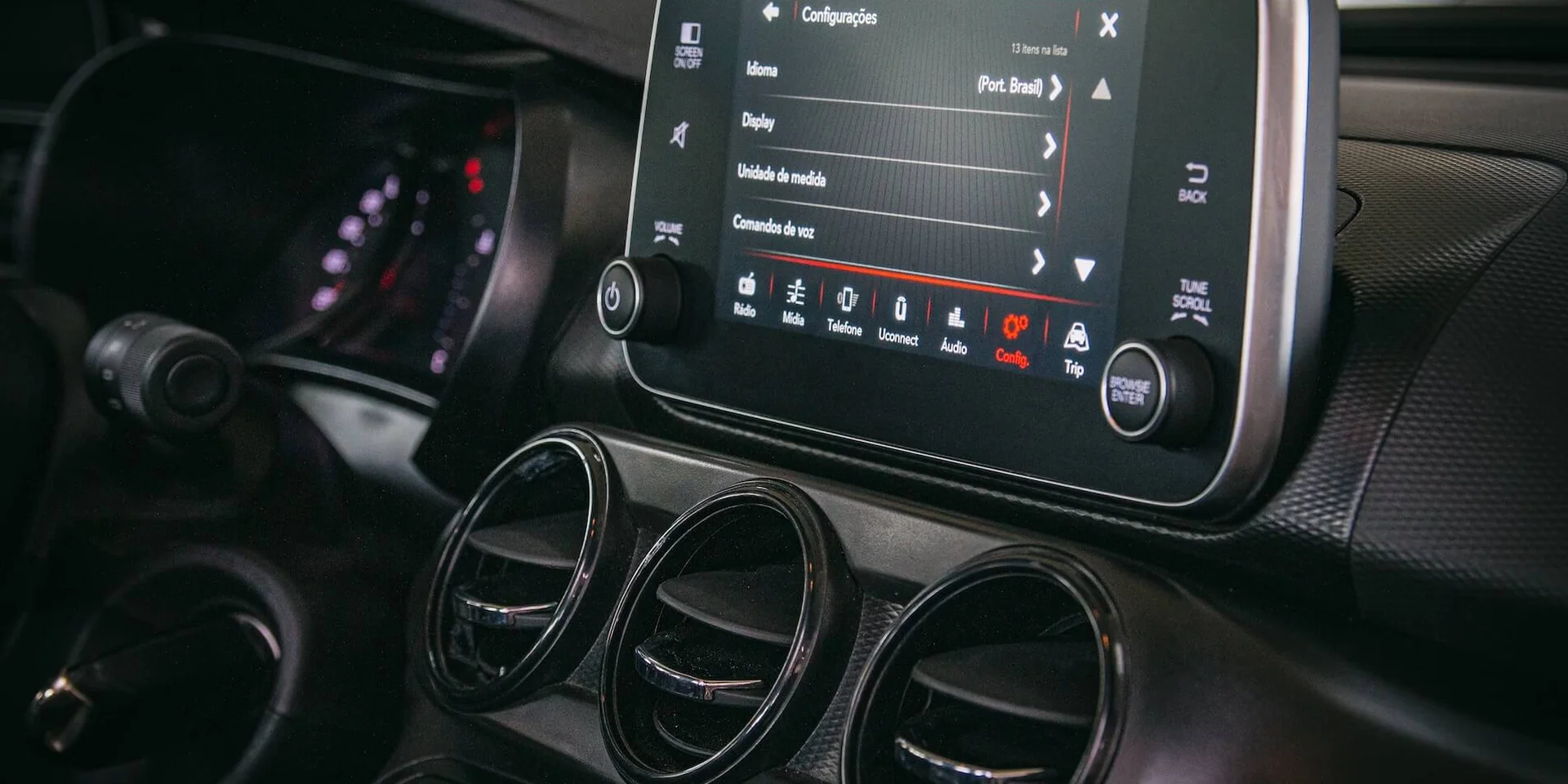 Bancos do carro Cronos Drive 1.3