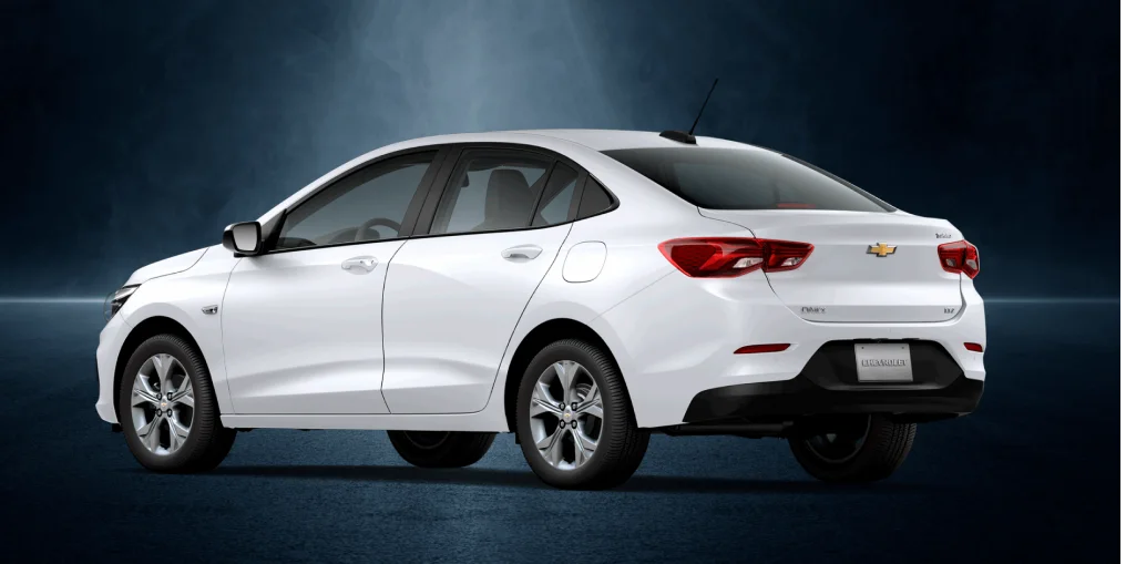 Lateral externa do carro Chevrolet Onix Plus LTZ/Premier